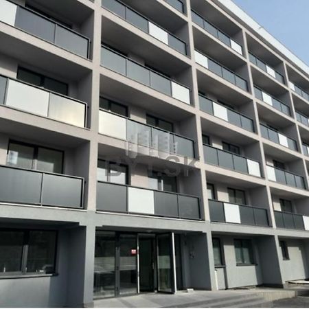 Apartman Centrum S Parkovanim 코시체 외부 사진